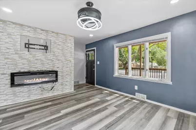 5277 N 51st Blvd, Milwaukee, WI 53218 - Photo 4