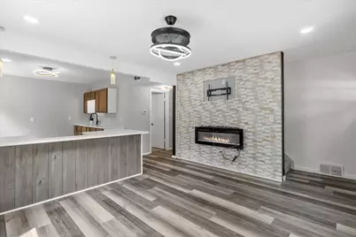 5277 N 51st Blvd, Milwaukee, WI 53218 - Photo 6