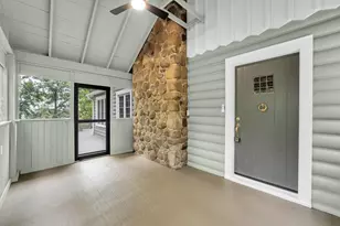 30215 Forest Dr, Burlington, WI 53105 - Photo 10