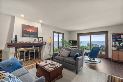 700  Waters Edge Rd #5, Racine, WI 53402 - Photo 4