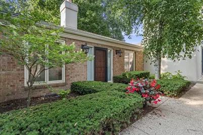 700  Waters Edge Rd #5, Racine, WI 53402 - Photo 2