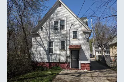 623 W Ring St, Milwaukee, WI 53212 - Photo 2