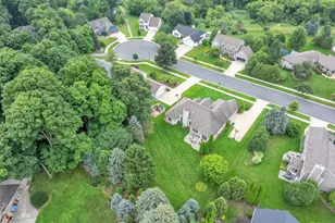 1828 Blackfoot Ct, Grafton, WI 53024 - Photo 34