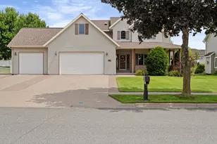 2206 Krause Rd, Onalaska, WI 54650 - Photo 2