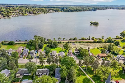 425 W Wisconsin Ave, Pewaukee, WI 53072 - Photo 32