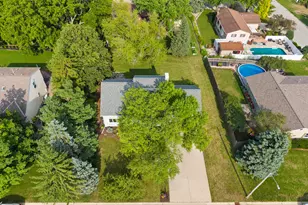 409 Red Coat Ct, Racine, WI 53185 - Photo 44