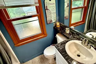 1616 E Eden Pl, Saint Francis, WI 53235 - Photo 8