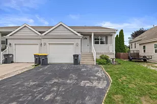 1246 Lombardi Way, Waukesha, WI 53186 - Photo 30