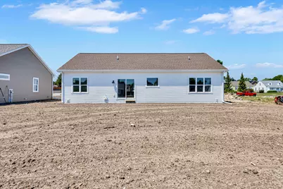 2615 N 7th St, Sheboygan, WI 53083 - Photo 2