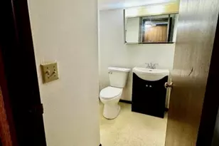 6120 W Port Ave, Milwaukee, WI 53223 - Photo 40
