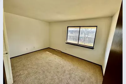 6120 W Port Ave, Milwaukee, WI 53223 - Photo 30