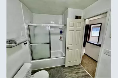 6120 W Port Ave, Milwaukee, WI 53223 - Photo 22