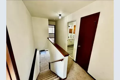 6120 W Port Ave, Milwaukee, WI 53223 - Photo 20