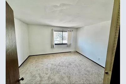 6120 W Port Ave, Milwaukee, WI 53223 - Photo 24