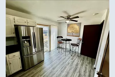 6120 W Port Ave, Milwaukee, WI 53223 - Photo 14