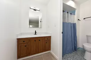7001 N Green Bay Ave, Glendale, WI 53209 - Photo 20