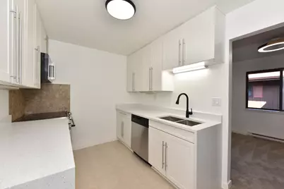 7001 N Green Bay Ave #C, Glendale, WI 53209 - Photo 10