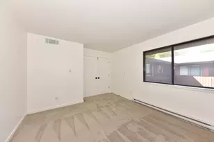 7001 N Green Bay Ave, Glendale, WI 53209 - Photo 22