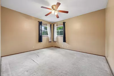 146  Harrison Ave, Waukesha, WI 53186 - Photo 22