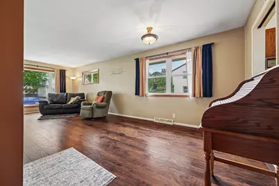 146  Harrison Ave, Waukesha, WI 53186 - Photo 14
