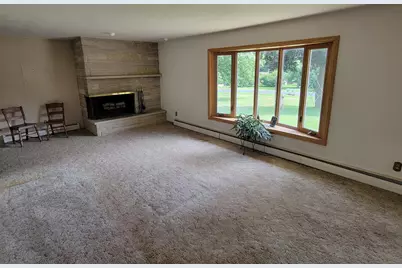N7928  Green Tree Ln, Ixonia, WI 53066 - Photo 4