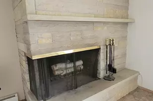 N7928 Green Tree Ln, Ixonia, WI 53066 - Photo 6