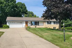 N7928 Green Tree Ln, Ixonia, WI 53066 - Photo 26