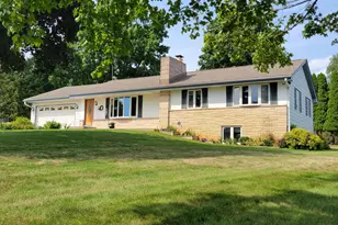 N7928 Green Tree Ln, Ixonia, WI 53066 - Photo 1