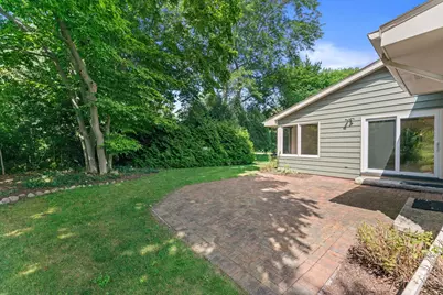12655 N River Forest Cir, Mequon, WI 53092 - Photo 36