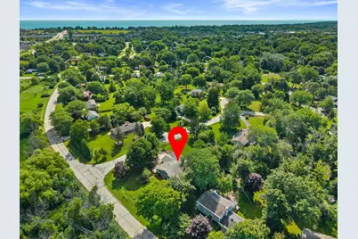 12655 N River Forest Cir, Mequon, WI 53092 - Photo 4