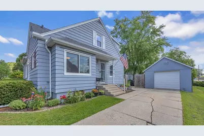 1161 N 8th Ave, West Bend, WI 53090 - Photo 22