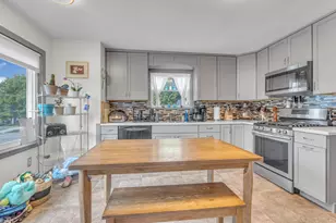 1161 N 8th Ave, West Bend, WI 53090 - Photo 4