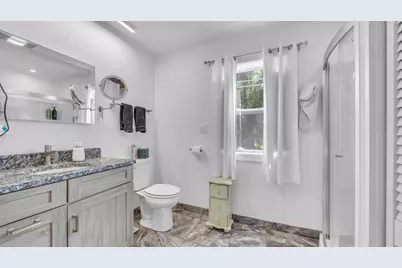 1161 N 8th Ave, West Bend, WI 53090 - Photo 12