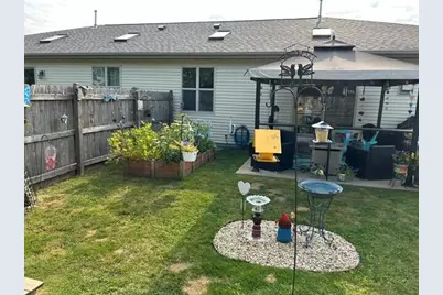 250  Kuehl Dr #B, Iron Ridge, WI 53035 - Photo 32
