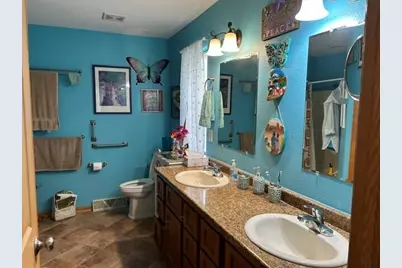 250  Kuehl Dr #B, Iron Ridge, WI 53035 - Photo 16