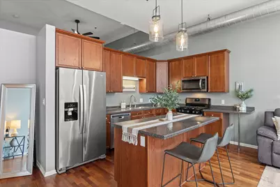 1924 N Hubbard St #203, Milwaukee, WI 53212 - Photo 8