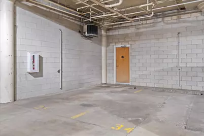 1924 N Hubbard St #203, Milwaukee, WI 53212 - Photo 30