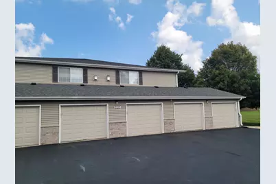 7123  Fieldview Dr #2, Racine, WI 53406 - Photo 2
