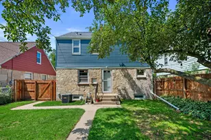 5700 N Sidney Pl, Glendale, WI 53209 - Photo 20