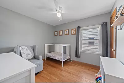 5700 N Sidney Pl, Glendale, WI 53209 - Photo 14