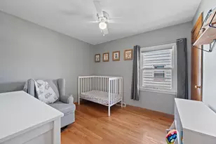 5700 N Sidney Pl, Glendale, WI 53209 - Photo 14