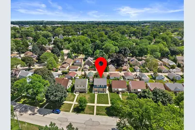 5700 N Sidney Pl, Glendale, WI 53209 - Photo 22