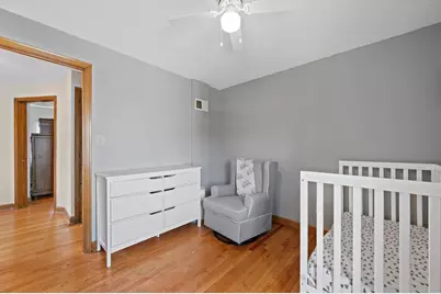 5700 N Sidney Pl, Glendale, WI 53209 - Photo 14