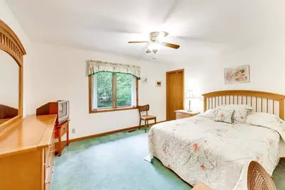 925  Tarrant Dr, Fontana, WI 53125 - Photo 20