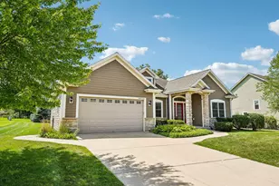N66W23663 Hillview Dr, Sussex, WI 53089 - Photo 4