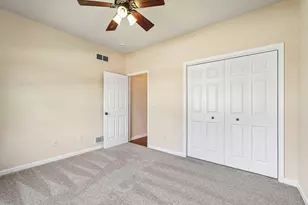 N66W23663 Hillview Dr, Sussex, WI 53089 - Photo 34