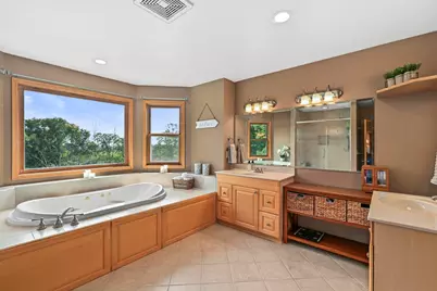N54W25981  Glen Ridge Ct, Lisbon, WI 53089 - Photo 26