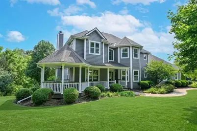 N54W25981  Glen Ridge Ct, Lisbon, WI 53089 - Photo 1