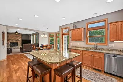 N54W25981  Glen Ridge Ct, Lisbon, WI 53089 - Photo 18