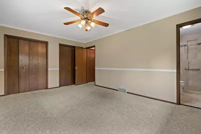 8640  111th Ave, Pleasant Prairie, WI 53158 - Photo 16